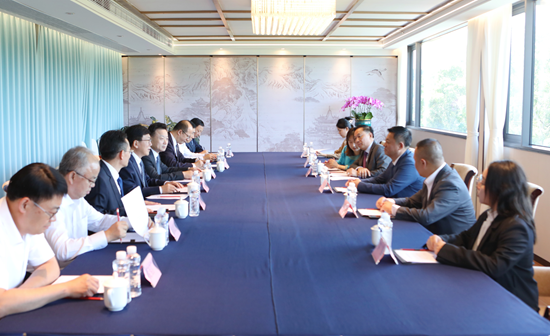 fa4d44fe8a1c48f394ad0c18b18df937