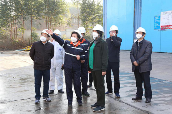 8dacecd68ad54f799feaf78ce28387c5